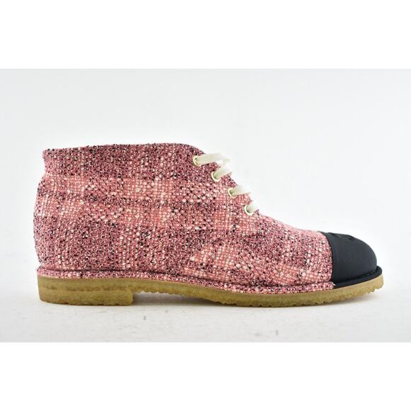 Chanel 19P Pink Beige Black Tweed CC Lace Up Tie Ankle Short Sneaker Boots 42 - Picture 1 of 8